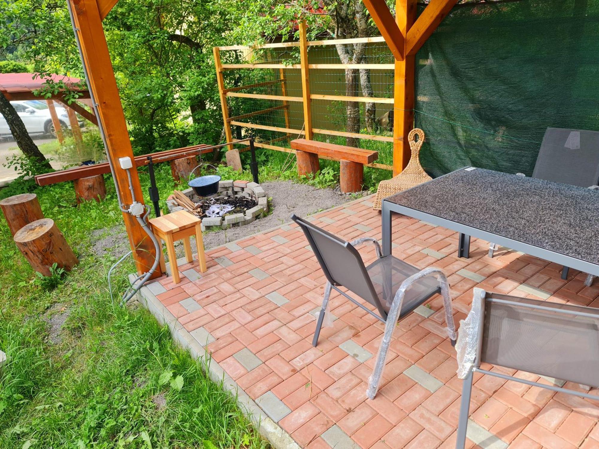 Cely Apartmanovy Dom Donovaly-Hanesy Exteriör bild