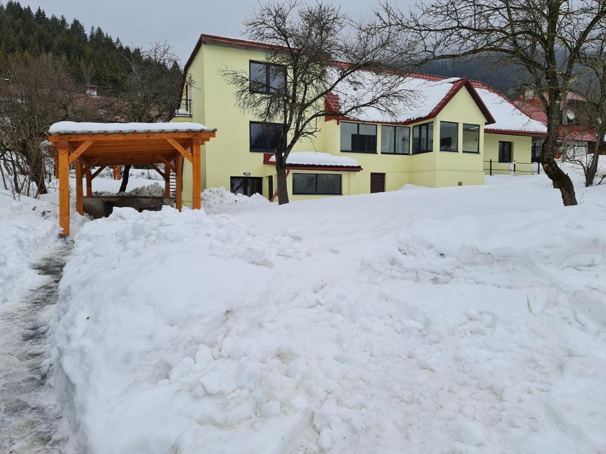 Cely Apartmanovy Dom Donovaly-Hanesy Exteriör bild